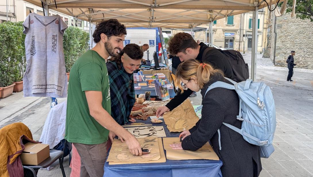 Vittoria Faga and Federico Cappadona at the Festival of Prehistory of Montevarchi (Italy)